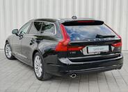 Volvo V90 10