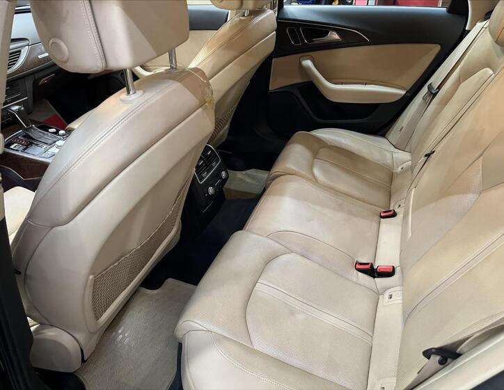 Audi A6 11