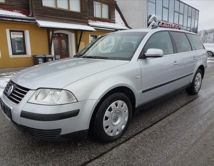 Volkswagen Passat 1