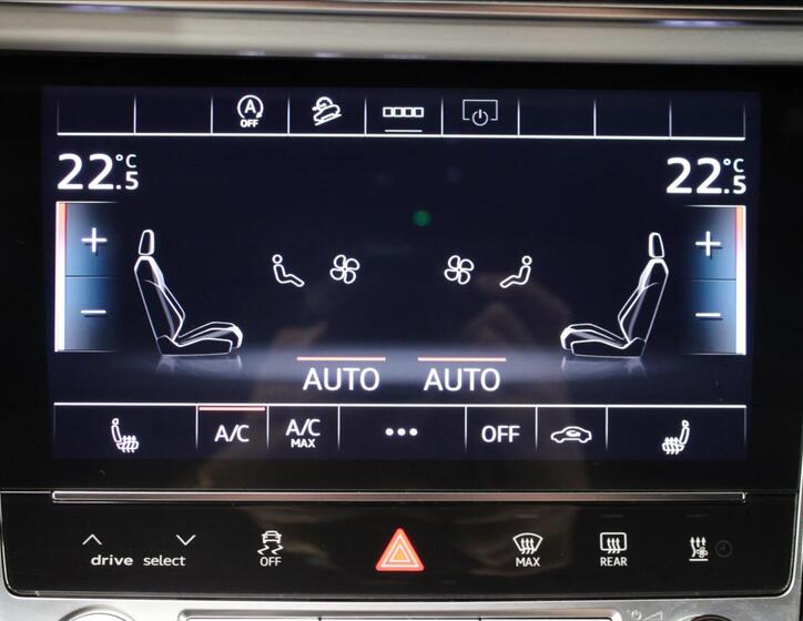 Audi Q8 27