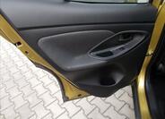 Toyota Yaris 19