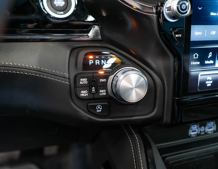 Dodge RAM 30