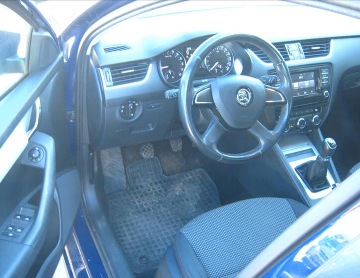 Škoda Octavia 9