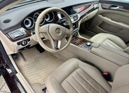 Mercedes-Benz CLS 9