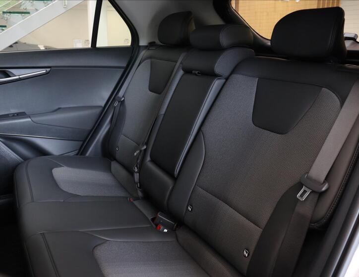 KIA Niro 18
