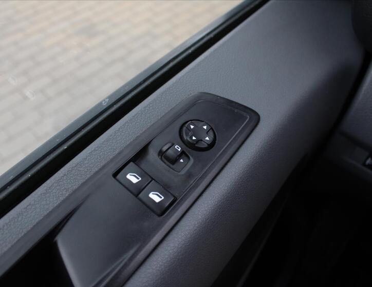 Toyota ProAce 17