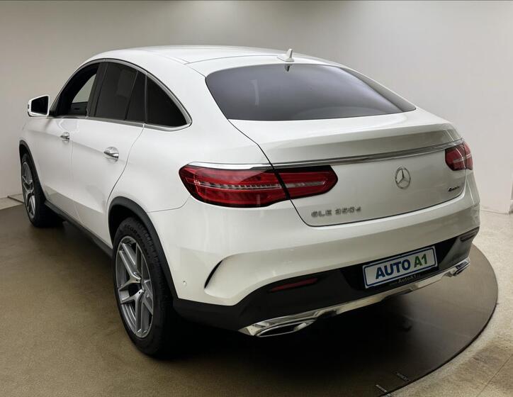 Mercedes-Benz GLE 6
