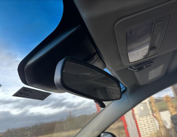 Chevrolet Cruze 12
