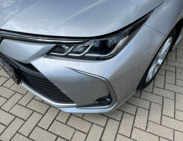 Toyota Corolla 10