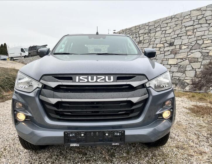 Isuzu D-Max 2