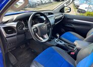 Toyota Hilux 14