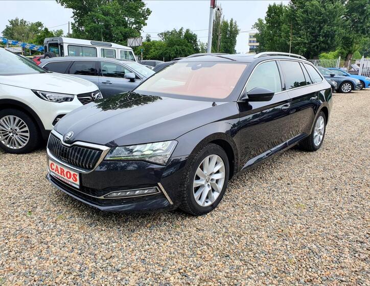 Škoda Superb 1