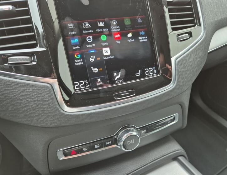 Volvo XC90 16