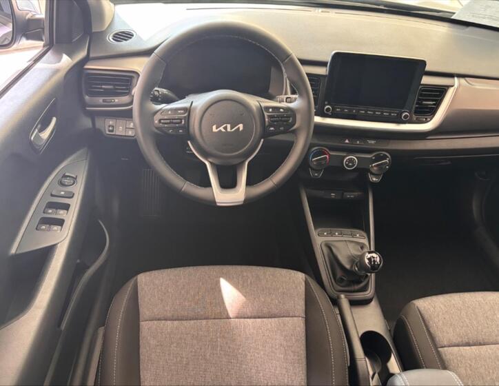 KIA Stonic 8