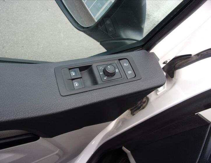 Volkswagen Transporter 13