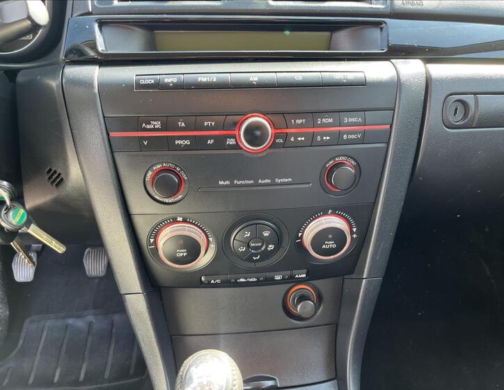 Mazda 3 15