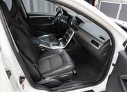 Volvo V70 11