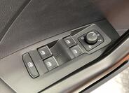 Volkswagen T-Cross 12