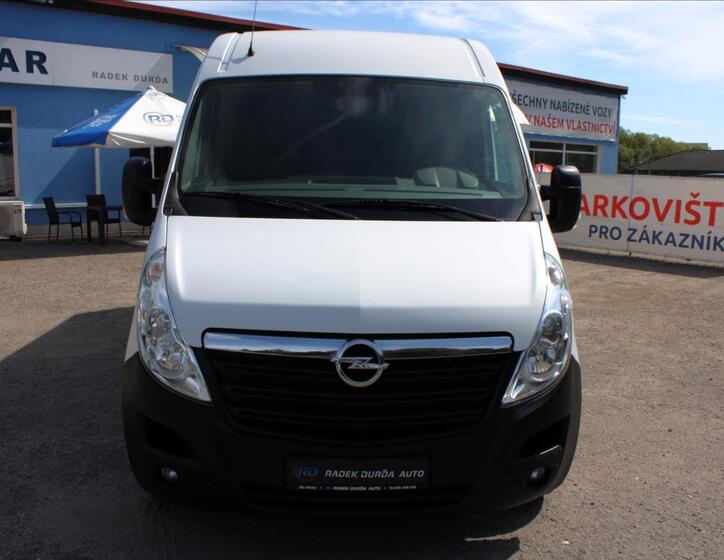 Opel Movano 2