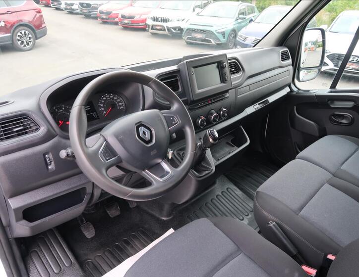 Renault Master 9