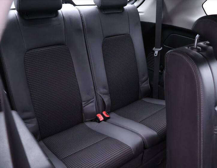 Chevrolet Captiva 13