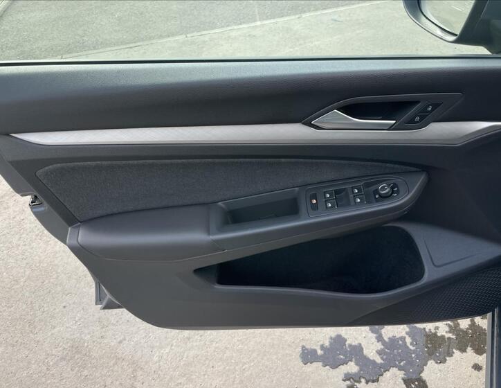 Volkswagen Golf 14