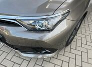 Toyota Auris 10