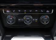 Volkswagen Passat 24