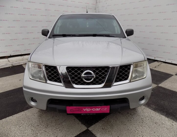 Nissan Navara 4