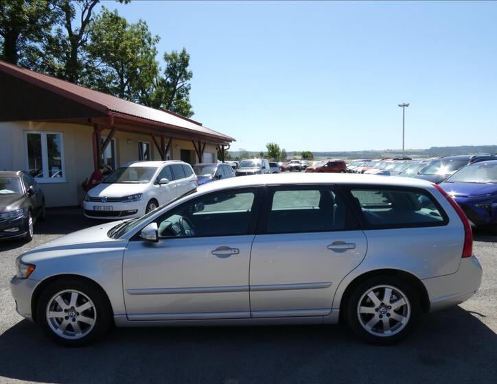 Volvo V50 5