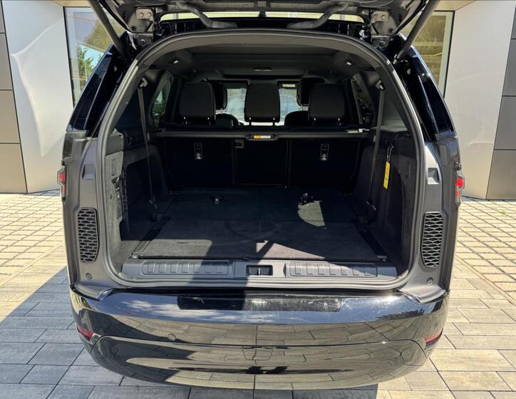 Land Rover Discovery 10