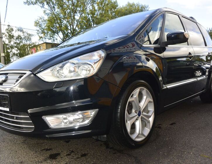 Ford Galaxy 47