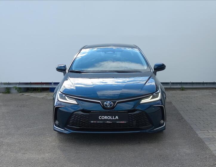 Toyota Corolla 4