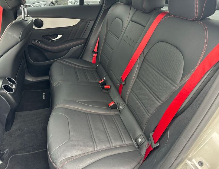 Mercedes-Benz GLC 13