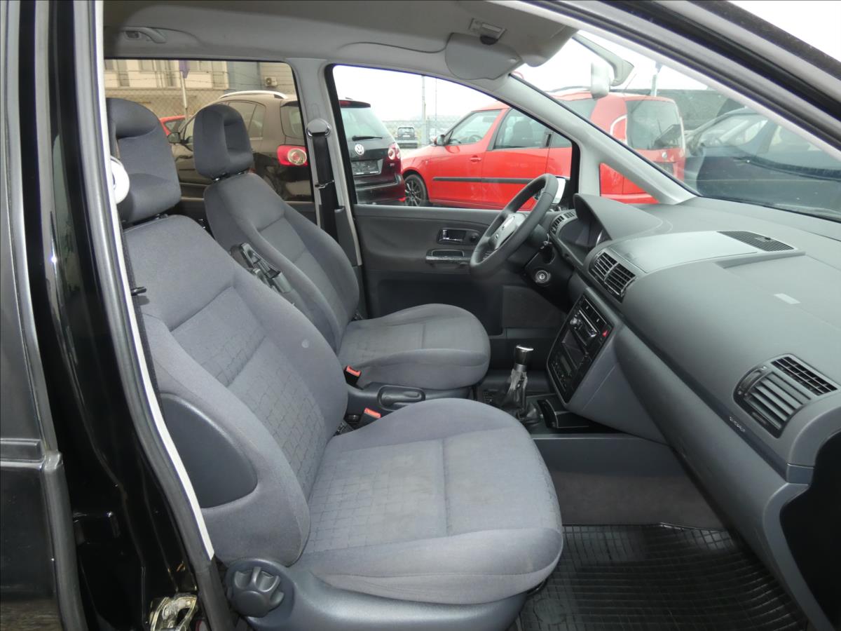 Seat Alhambra