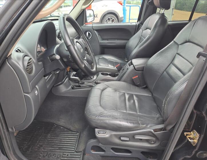 Jeep Cherokee 5