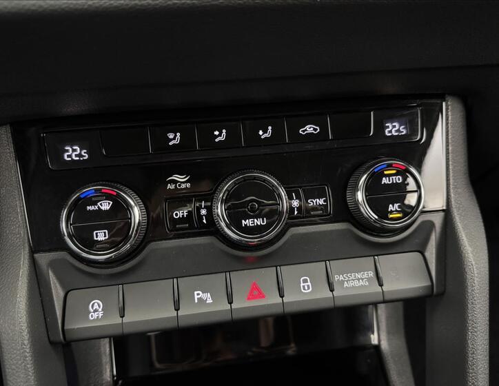 Škoda Karoq 23