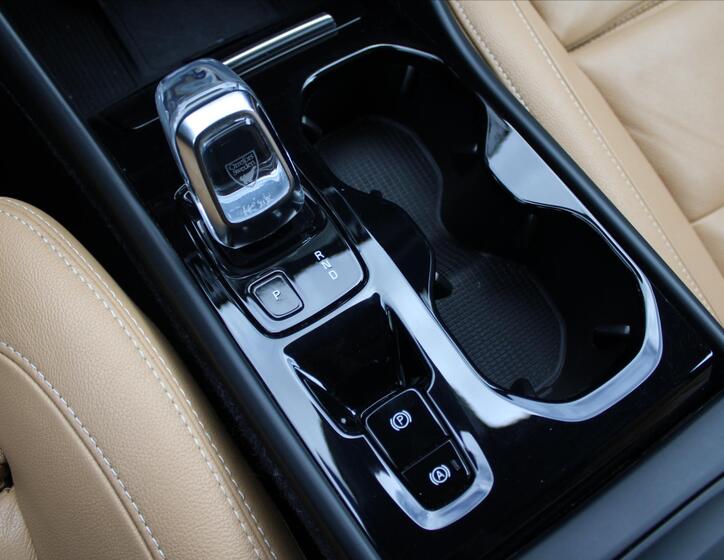 Volvo XC40 26