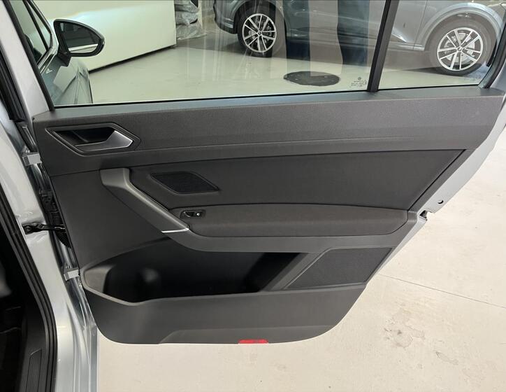 Volkswagen Touran 29