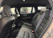 Volvo V60 11