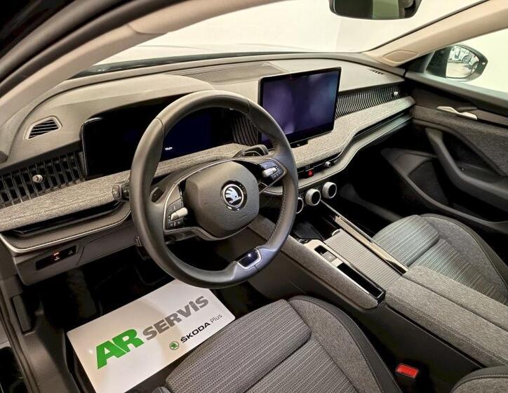 Škoda Superb 17