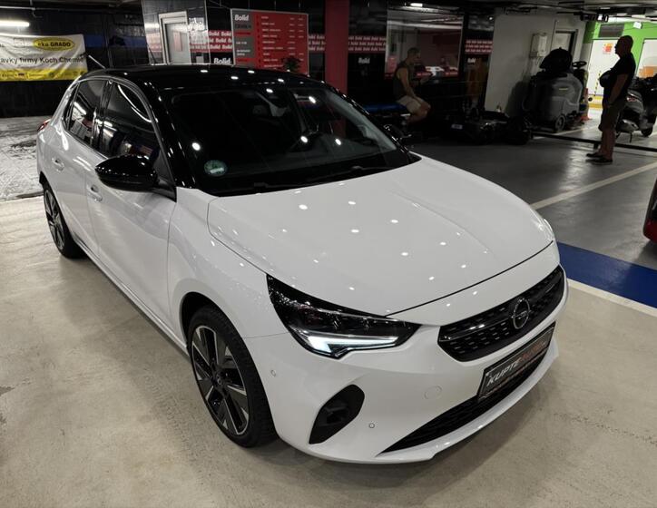 Opel Corsa 8