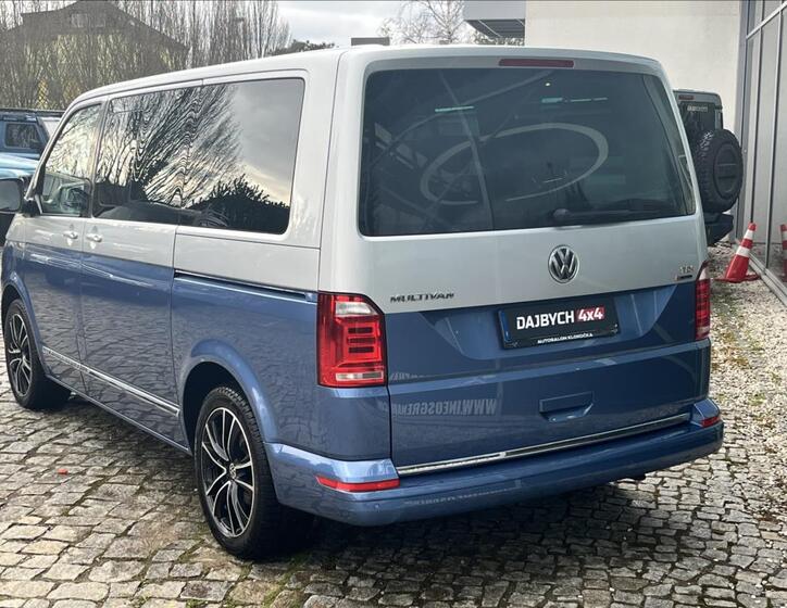 Volkswagen Multivan 5