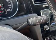 Volkswagen Golf 16