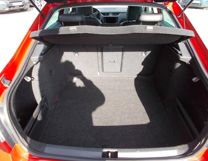 Škoda Octavia 14
