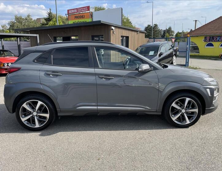 Hyundai Kona 4