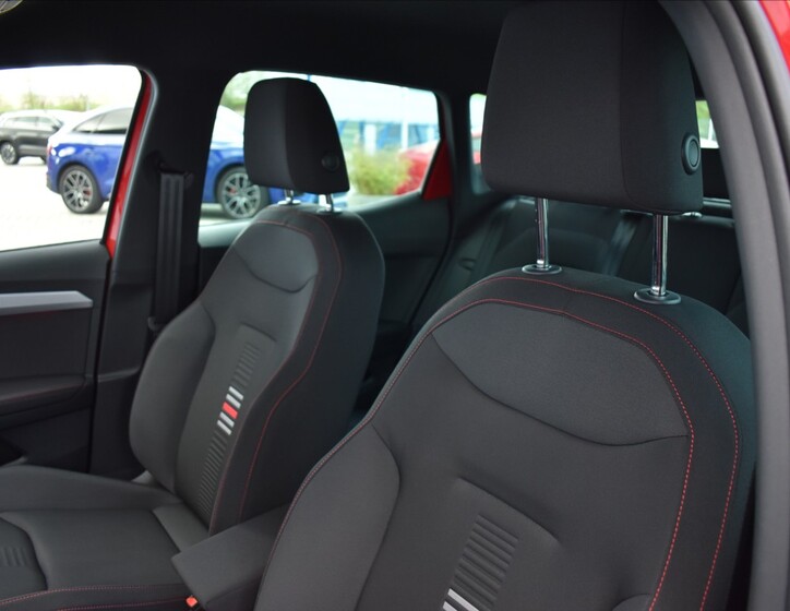 Seat Arona 22