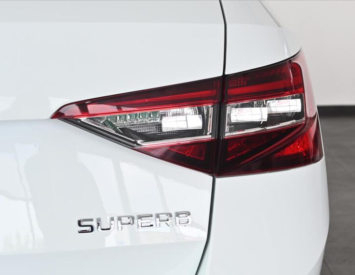 Škoda Superb 38