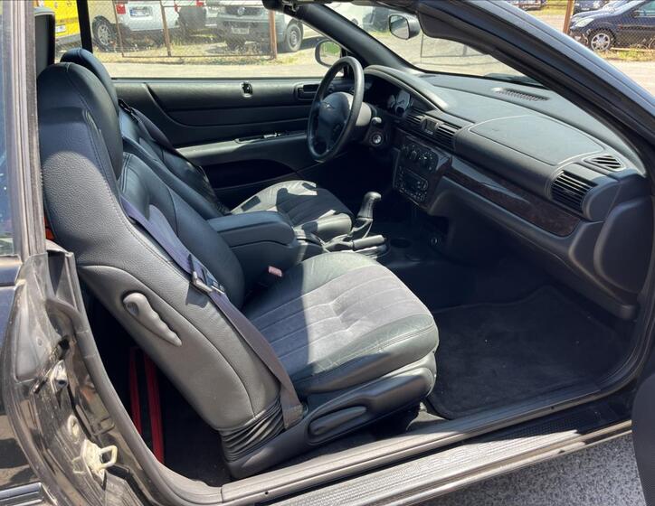Chrysler Sebring 12