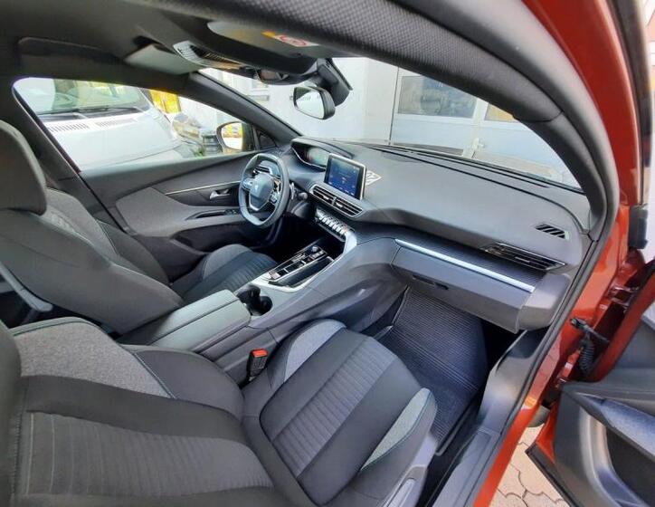 Peugeot 5008 14